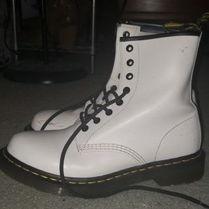White Doc Martens Size US 9